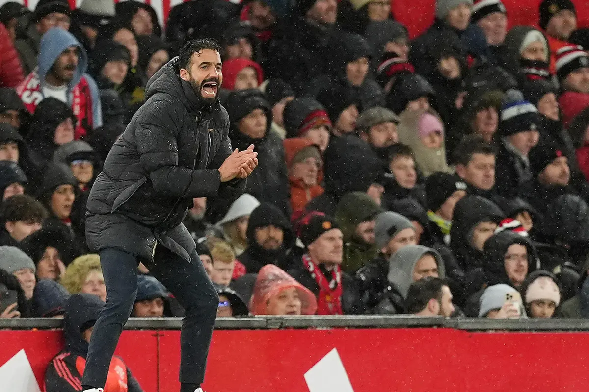 Foto: Momen Nottingham Forest Permalukan MU di Old Trafford, Catatan Buruk Pelatih Baru Berlanjut