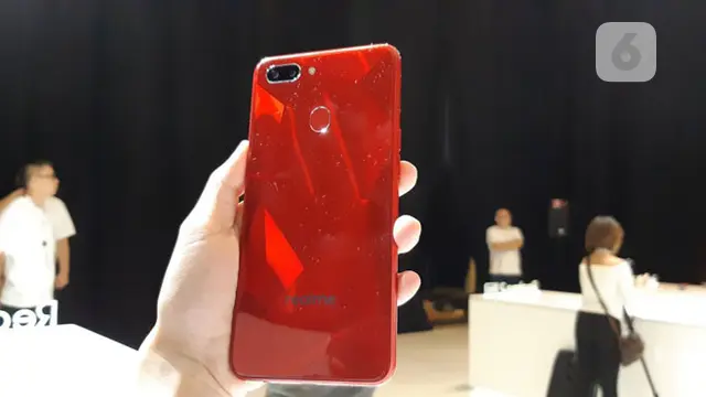 Realme 2