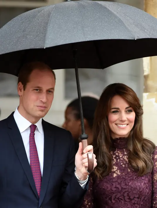 Pangeran  William dan Kate Middleton dikabarkan ingin menghuni rumah di sebuah pedesaan, mungkin disana akan terbangun kehangatan keluarga besar mereka. (Bintang/EPA)
