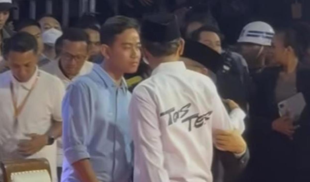 Komisi Pemilihan Umum (KPU) kembali menggelar debat kandidat calon presiden dan wakil presiden (capres-cawapres) peserta Pemilihan Presiden (Pilpres) 2024.&nbsp;<br>