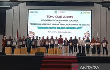 Perkuat Gerakan Donor Darah Sukarela, Bupati Banyumas Apresiasi Pendonor 125 Kali