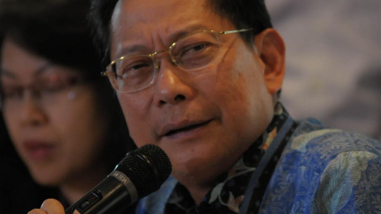Sementara itu, Presiden Direktur PT Bank Central Asia Tbk (BCA), Jahja Setiaatmadja, mengaku belum menerima aduan secara resmi dari nasabah yang menjadi korban penipuan bermodus BCA Mobile terkena virus.