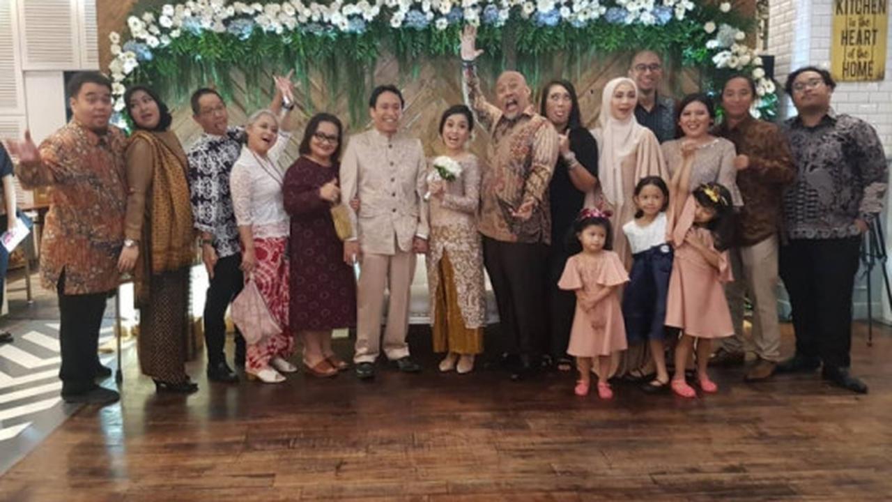 Penuh Kehangatan, Intip Potret Kebersamaan Indro Warkop bersama Dhamar Anak Kedua Mendiang Dono yang Curi Perhatian
