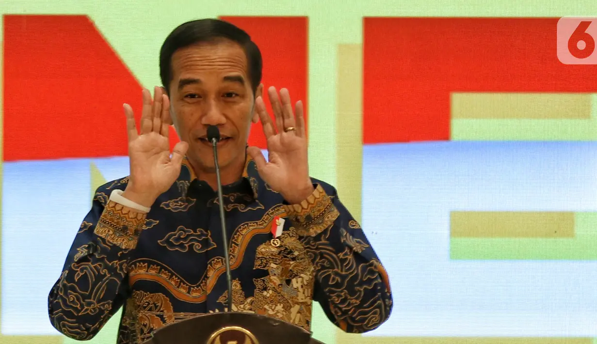 Presiden Joko Widodo memberi sambutan dalam peringatan HUT ke-55 Partai Golkar di Jakarta, Rabu (6/11/2019). HUT ke-55 Partai Golkar mengangkat tema '55 Tahun Partai Golkar Bersatu untuk Negeri Berkarya untuk Bangsa'. (Liputan6.com/JohanTallo)