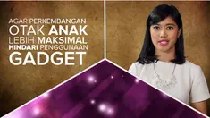 Ternyata, anak yang berusia di bawah dua tahun sama sekali tidak boleh bermain gadget. Kenapa?