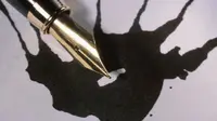 Cara mudah menghilangkan noda tinta pada tangan Anda. 