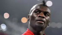 Arsene Wenger Naksir Striker Milan