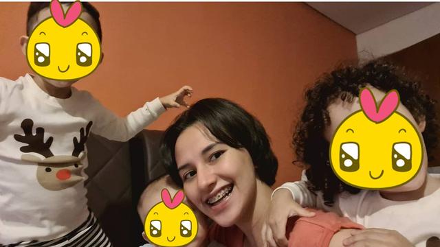 6 Potret Terbaru Dahlia Poland dengan Rambut Pendek, Bikin Pangling