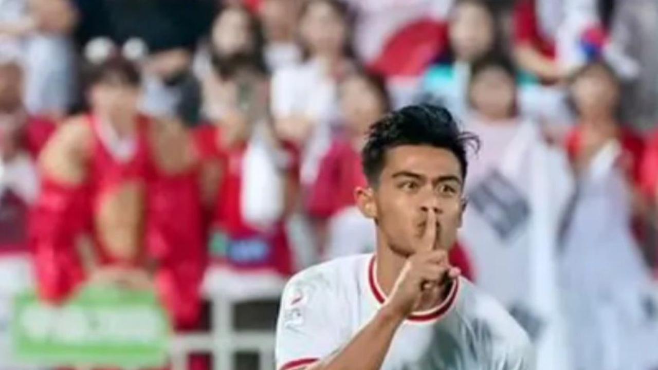 Momen Pratama Arhan melakukan selebrasi setelah mencetak gol penentu kemenangan dalam laga melawan Korea Selatan U-23 di perempat final Piala Asia AFC U-23 2024.&nbsp;Foto: dok. PSSI