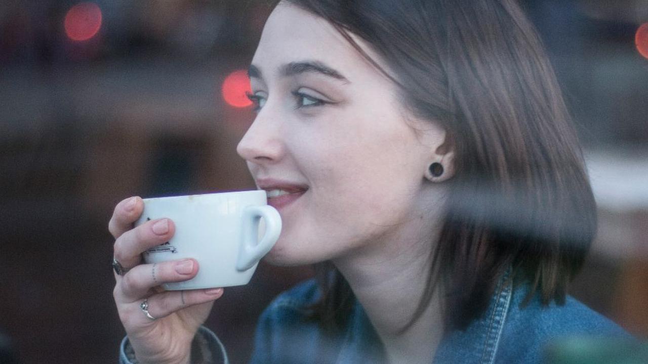 Pakai Air Mineral atau Air Keran? Ini Rahasia Dibalik Menyeduh Kopi yang Nikmat di Pagi Hari