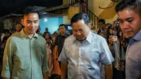 Gibran Rakabuming digoyang isu pindah parpol ke Gerindra tak lama setelah mendampingi Prabowo Subianto yang tengah mampir Solo, Jumat (19/5/2023). (Foto: Dok. Instagram @prabowo)