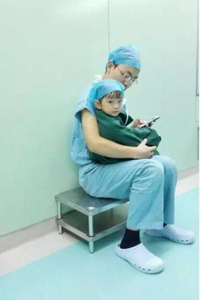Dokter Shi dan Xiner | Photo: Copyright shanghaiist.com