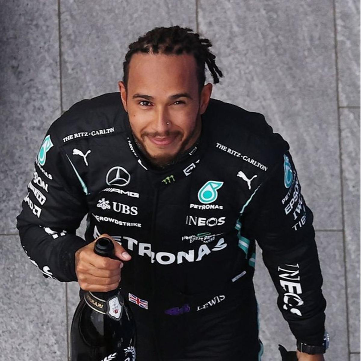 Potret Lewis Hamilton