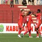 Renan Silva dan Osas Saha melakukan selebrasi saat Persija Jakarta menang 2-0 atas Persikabo Bogor di laga pertama Piala Indonesia 2018 di Stadion Sultan Agung, Bantul, Kamis (9/8/2018). (Media Persija