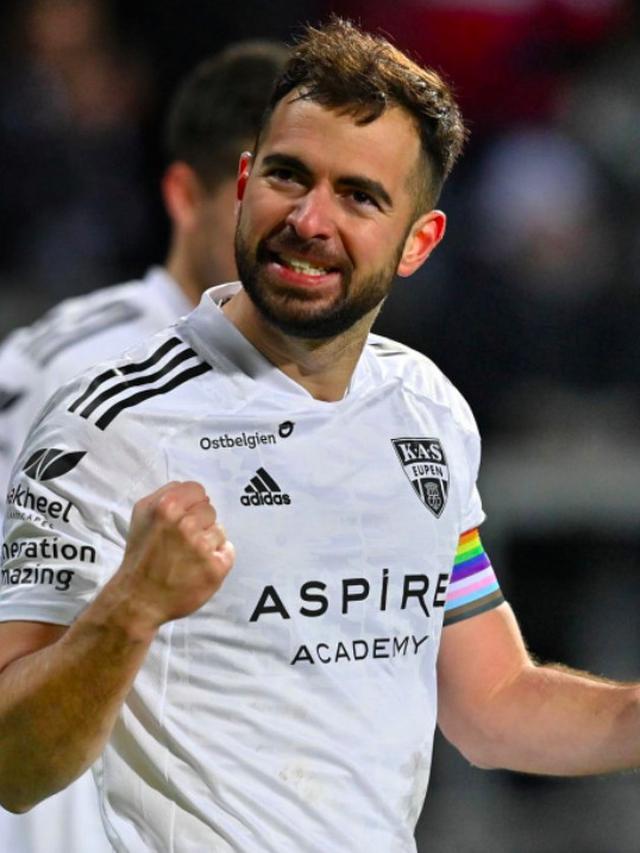 Potret Jordi Amat pesepak bola asal Spanyol yang akan gabung timnas