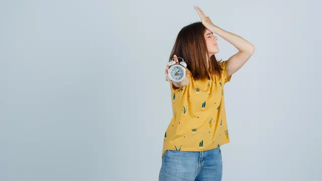 Ilustrasi hambatan waktu/freepik.com/8photo