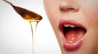 Cerahkan Bibir dengan Bahan Alami Ini