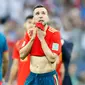 Pemain timnas Spanyol, Jordi Alba bereaksi setelah dikalahkan Rusia pada babak 16 besar Piala Dunia 2018 di Stadion Luzhniki, Minggu (1/7). Rusia memaksa Spanyol pulang lebih awal setelah kalah adu penalti dengan skor 4-3. (AP/Antonio Calanni)