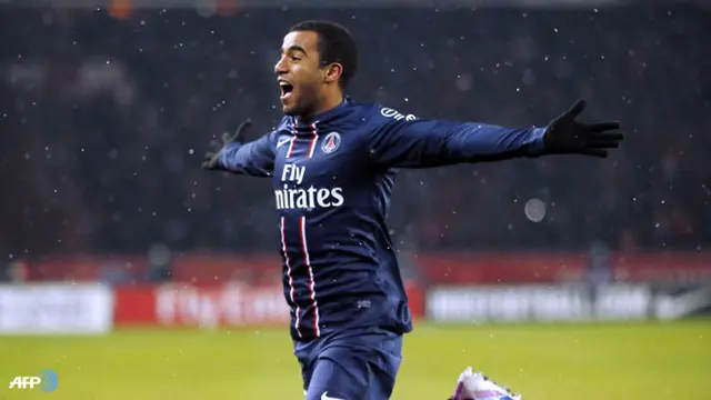 lucas-moura-130324a