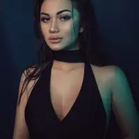 Menurut Ariel Tatum, selama ini orang-orang terdekatnya tidak mempermasalahkannya. Dukungan dari orang-orang sekitarnya, dan yang dilakukan selama ini yang penting adalah bisa membuatnya nyaman. (Instagram/arieltatum)