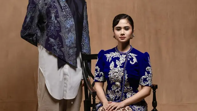 Definisi Couple Goals, Tissa Biani dan Dul Jaelani Serasi Nuansa Royal Blue dan Sentuhan Wastra Nusantara yang Befimrkelas
