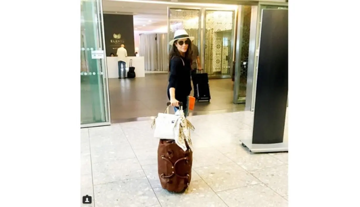 Kesibukannya menjadi artis bukan halangan untuk Meghan berkeliling dunia. Ia sangat menyukai traveling ke berbagai tempat di dunia (instagram/meghanmarkle)