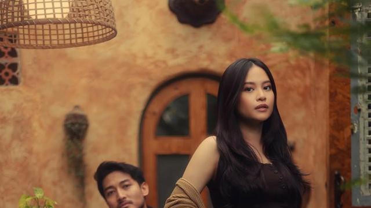 Hanggini Umumkan Kehamilan Pertama, Ini 6 Potret Maternity Pamer Baby Bump