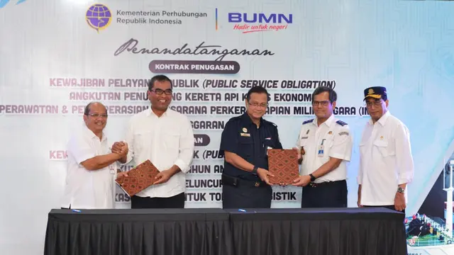Penandatanganan kontrak PSO untuk PELNI dan KAI