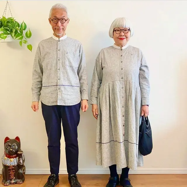 Pasangan asal Jepang yang viral karena selalu pakai baju couple
