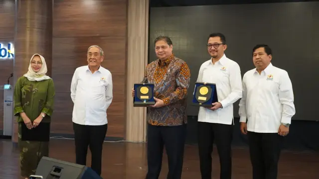 Menteri Koordinator Bidang Perekonomian Airlangga Hartarto saat menyampaikan keynote speech dalam acara Seminar Nasional Peran Standardisasi dan Produktivitas Hasil Komoditas Perkebunan Dalam Rangka Meningkatkan Nilai Ekspor Nasional, Kamis (29/9/2022).