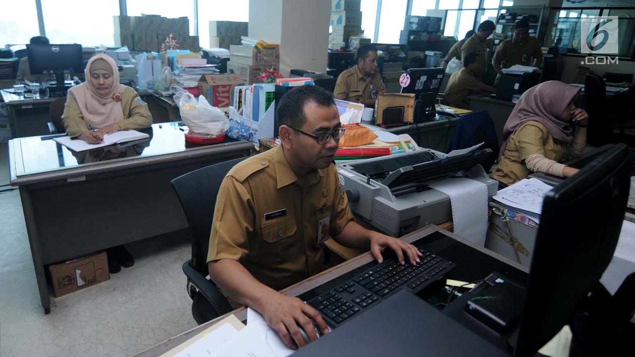 Usai Libur Lebaran, PNS Masuk Kerja Seperti Biasa