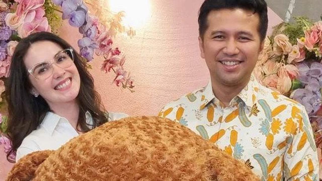 Deretan Artis Indonesia Putuskan Menikah di Usia Belasan Tahun, Natasha Rizky Hingga Arumi Bachsin