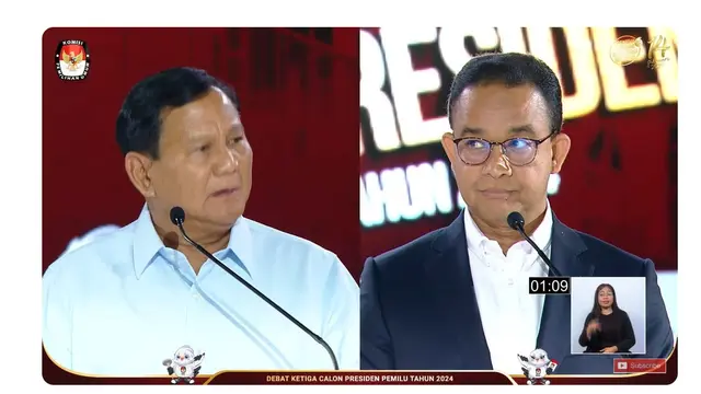 Calon presiden nomor 1 Anies Baswedan, dan capres nomor urut 2 Prabowo Subianto saat debat capres ketiga yang digelar KPU pada Minggu (7/1/2024) di Istora, Senayan, Jakarta.