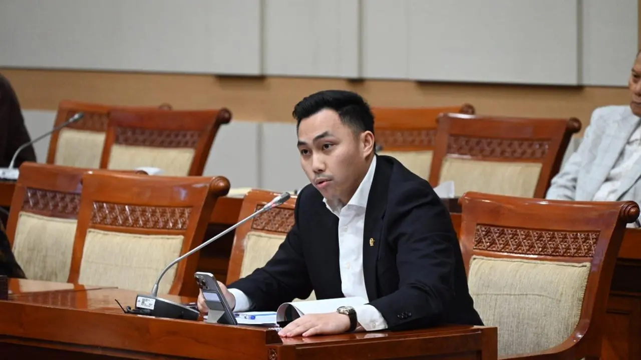 Anggota Komisi III DPR Fraksi PDIP, Stevano R. Adranacus