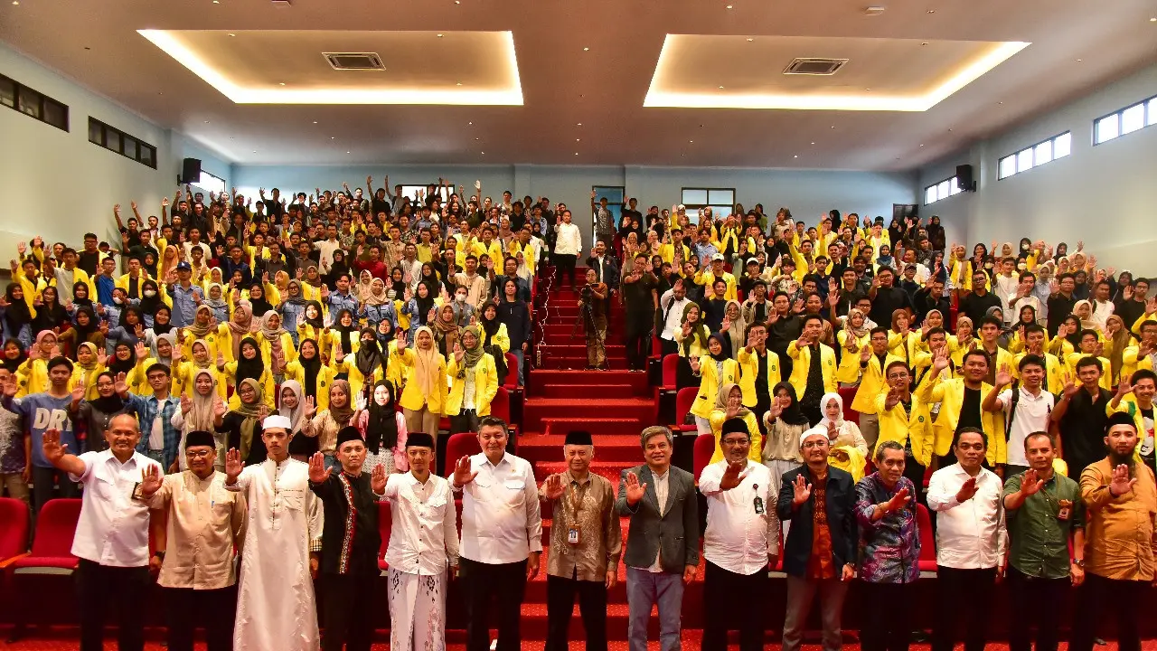 Kepala BNPT RI Komjen Pol Rycko Amelza Dahniel mengingatkan generasi muda untuk waspada terhadap penyebaran paham kebencian dan kekerasan di dunia maya, khususnya pada platform media sosial.