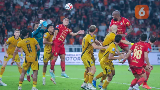 Foto: Persija Meledak-ledak Hancurkan Bhayangkara FC 3 Gol Tanpa Balas, Persaingan di Papan Atas BRI Super League Makin Panas