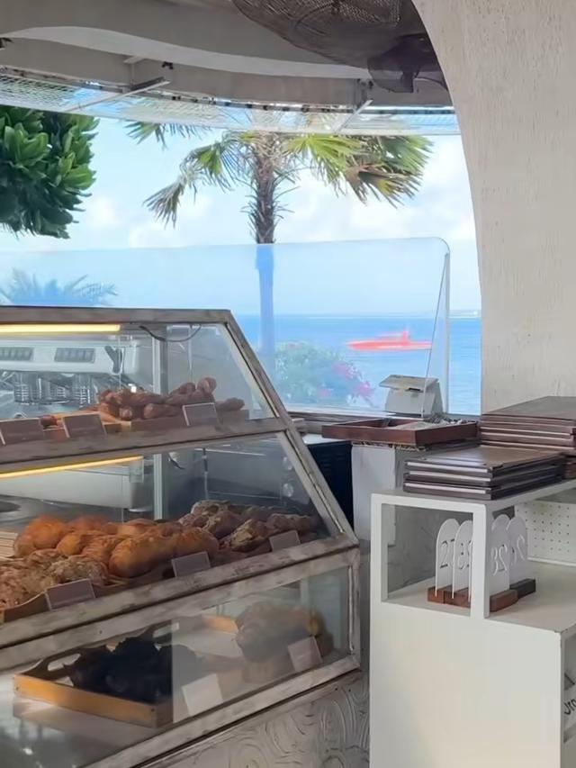 Ditto Suami Ayudia Bing Slamet