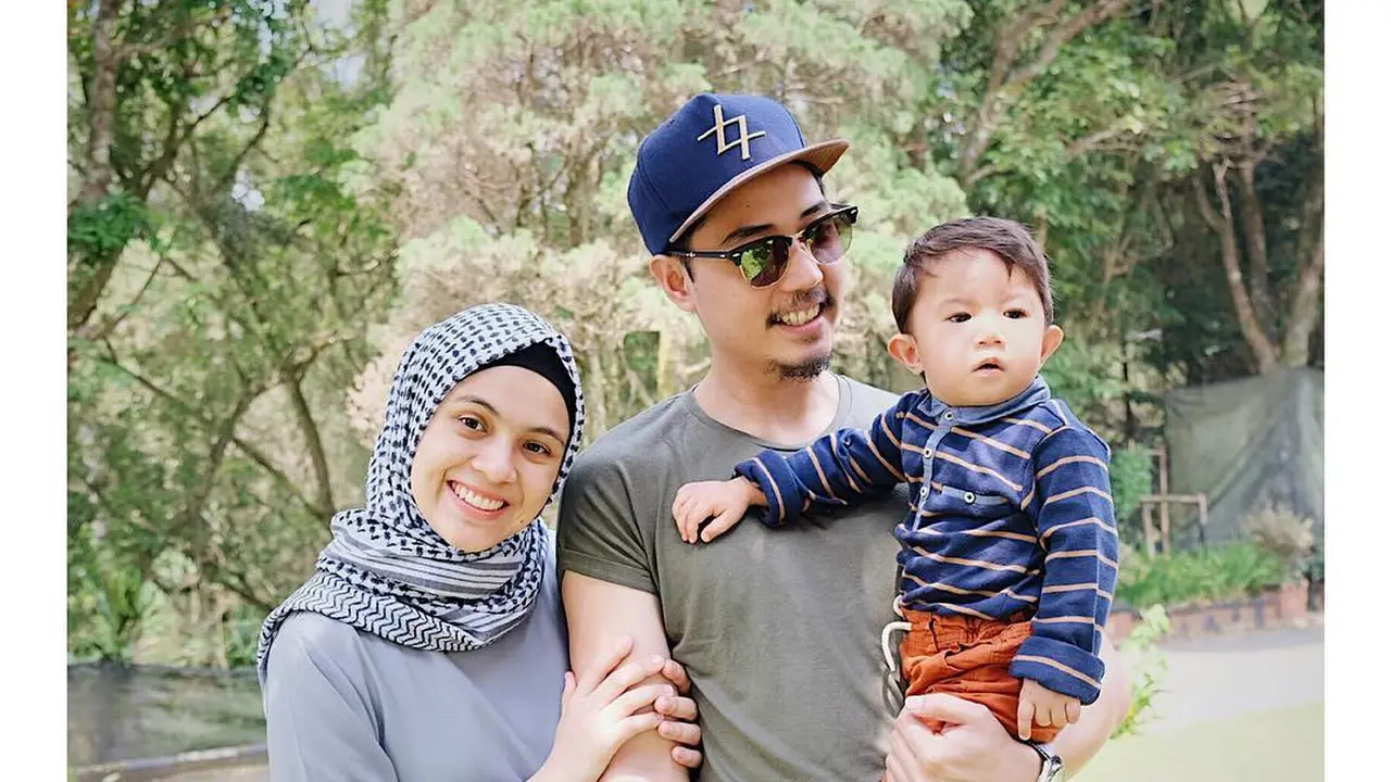 [Bintang] Nycta Gina dan Rizky Kinos