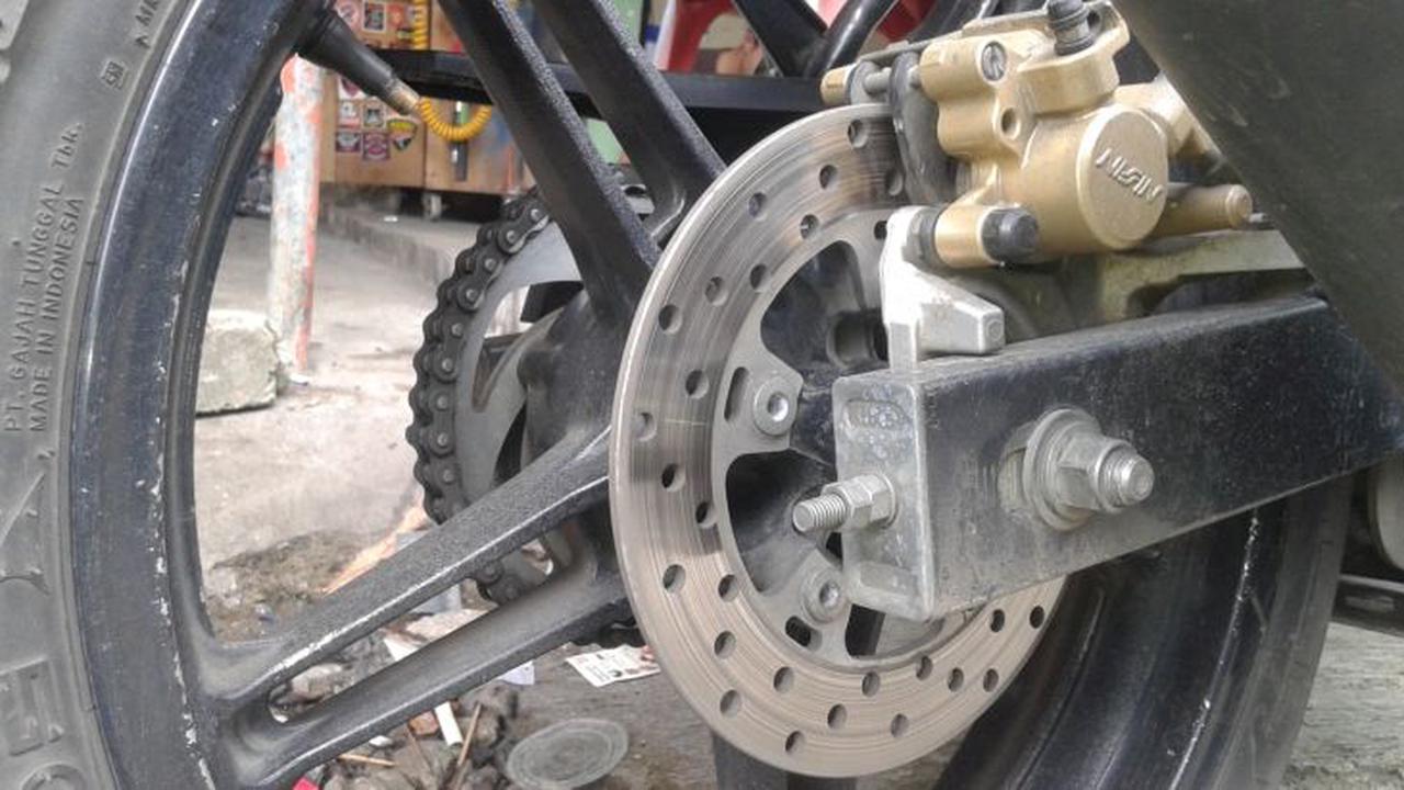 Substitusi Kampas Rem Lintas Merek, Apa Untungnya?