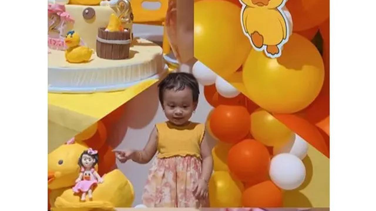 6 Potret Ultah ke-2 Sumehra Keponakan Ayu Ting Ting, Ungkap Rindu Sang Adik