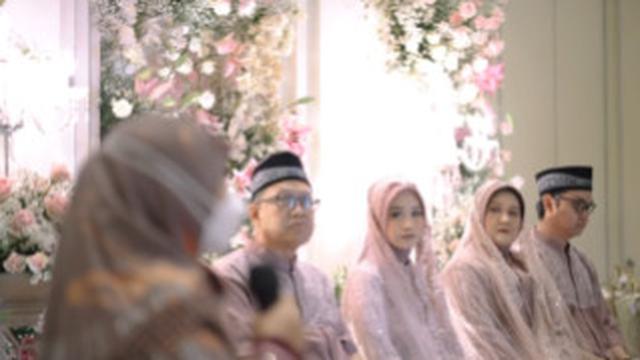 6 Momen Pengajian dan Siraman Calon Istri Bintang Emon, Segera Lepas Masa Lajang