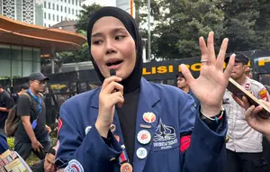 Zahra, Ketua BEM FH Trisakti yang Sampaikan 3 Tuntutan di Patung Kuda