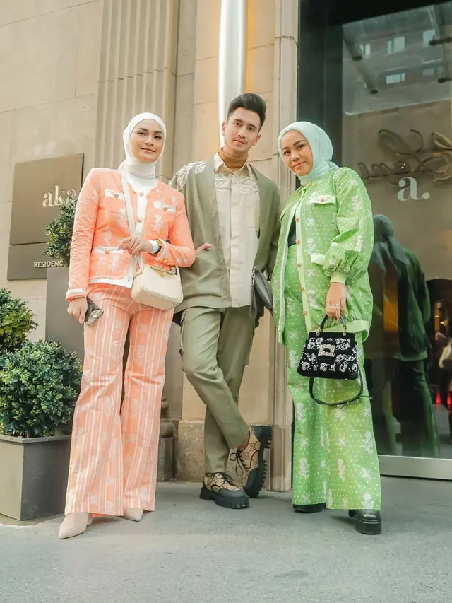 6 Gaya Kompak Putri Zulhas dan Zita Anjani, Dua Anak Zulkifli Hasan yang Sama-sama Terjun di Dunia Politik