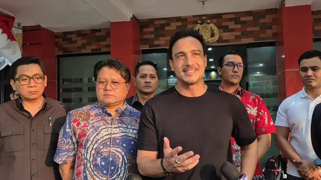 Hamish Daud