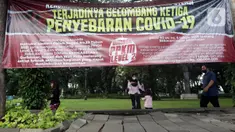 Warga saat berada di kawasan Taman Suropati, Jakarta, Minggu (21/11/2021). Untuk mencegah lonjakan kasus Covid-19, pemerintah akan menerapkan kebijakan PPKM Level 3 untuk seluruh wilayah Indonesia selama masa libur Hari Raya Natal 2021 dan Tahun Baru 2022. (Liputan6.com/Helmi Fithriansyah)