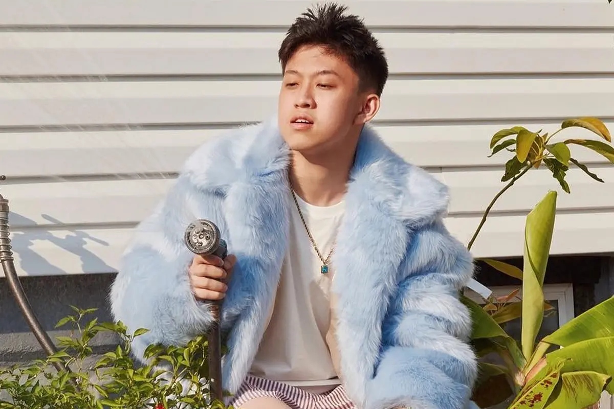 [Bintang] Keren, Ini 5 Fakta di Balik Debut Album Rich Brian