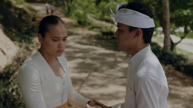 Salah satu adegan dalam film Komang. (Foto: Dok. Starvision Plus)