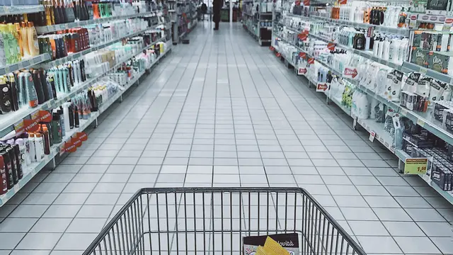 mall-kezo