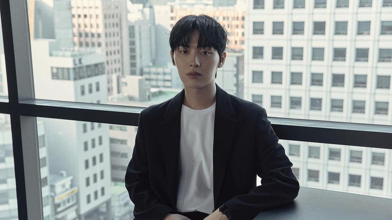 9 Drakor yang Dibintangi oleh Choi Hyun Wook yang Wajib Ditonton