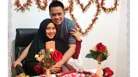 Oki Setiana Dewi Lahirkan Bayi Cantik
